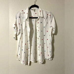 All over bug print women’s button front top size medium tie sleeve super soft